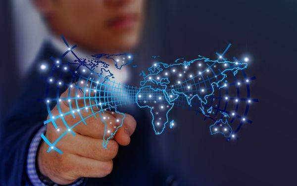 Meta va emite obligaţiuni de până la 30 de miliarde de dolari pentru finanţarea extinderii infrastructurii de inteligenţă artificială